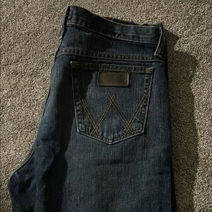 Wrangler Blue Straight Jeans with Vintage Appeal